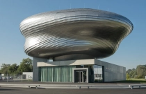 Ấn tượng trung tâm sự kiện hình trứng sắt dị dạng