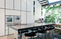 Giải pháp tiết kiệm không gian cho nhà bếp nhỏ