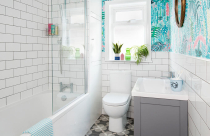 Tân trang phòng tắm nhưng không cần sửa sang