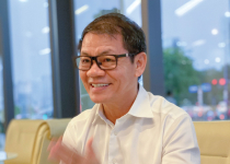 Doanh nhân Trần Bá Dương: Làm gì cũng phải nghĩ đến cạnh tranh tầm quốc gia