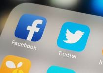 Facebook, Twitter làm 'người gác cổng' trong bầu cử Mỹ