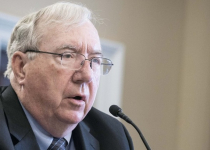 Biden sa thải loạt quan chức Trump bổ nhiệm