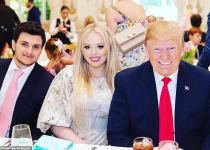 Chân dung nam tỷ phú siêu giàu đính hôn con gái ông Trump