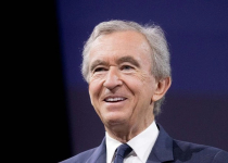 Tài sản Bernard Arnault bật tăng mạnh sau chuỗi ngày lao dốc