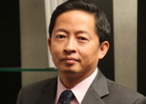 Chủ tịch thưởng Tết nhà 8 tỷ: "Cơ hội có trong khủng hoảng"