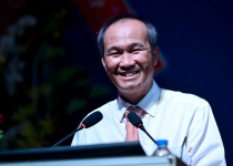 Gần 2 tháng, ông Dương Công Minh mua 21 triệu cổ phiếu Sacombank