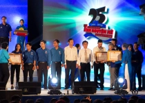 Phát Đạt: Tấm lòng nghĩa tình luôn hỗ trợ thanh niên, học sinh