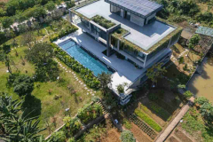 Biệt thự ngoại ô Hà Nội: Cấu trúc nguyên bản hòa nhịp sống bền vững giữa thiên nhiên