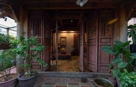 Cải tạo nhà gỗ 3 gian mái ngói tái hiện không gian làng quê giữa đô thị Hà Nội