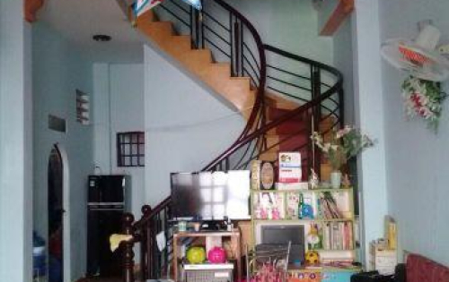 Bán căn nhà rẻ nhất nhì quận 12 DT 5,3 x 13m, 73,6m2 Đông Hưng Thuận 26, gần cầu vượt Quang Trung Bán căn nhà rẻ nhất nhì quận 12 DT 5,3 x 13m, 73,6m2 Đông Hưng Thuận 26, gần cầu vượt Quang Trung