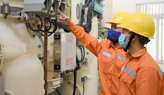 Giá điện có đề xuất mới, EVN được giao thêm nhiệm vụ