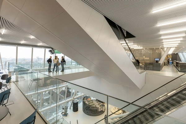 tòa nhà đa chức năng 4