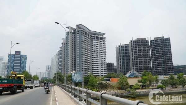 Ngân hàng chật vật bán bất động sản phát mãi Ngân hàng chật vật bán bất động sản phát mãi