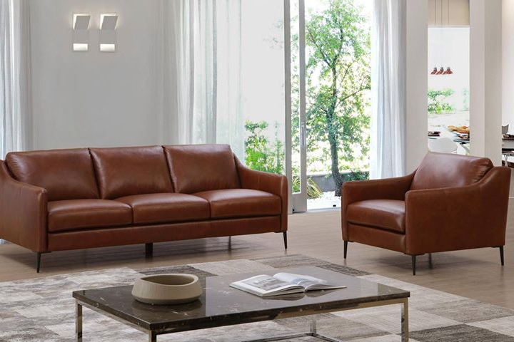 Sofa da thật vẫn là một trong những lựa chọn ưa thích của nhiều gia đình. Với chất liệu bền và sang trọng, sản phẩm này luôn mang đến sự tiện nghi và đẳng cấp cho không gian sống của bạn. Tại trang web của chúng tôi, bạn có thể khám phá những mẫu sofa đẹp và chất lượng, cùng tìm kiếm lựa chọn phù hợp với phong cách riêng của mình.